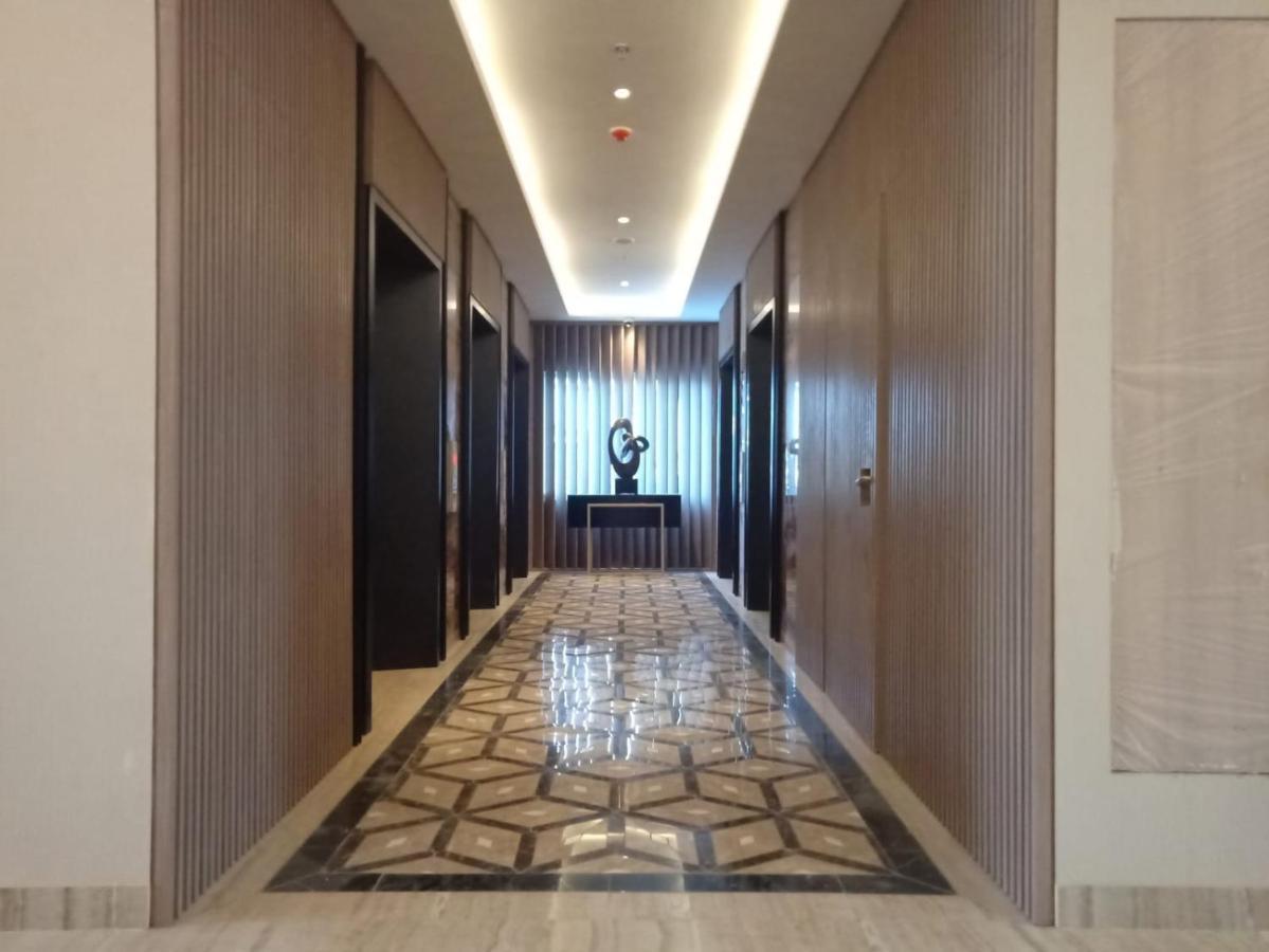 Bess Mansion Hotel Surabaya Wonocolo Ngoại thất bức ảnh